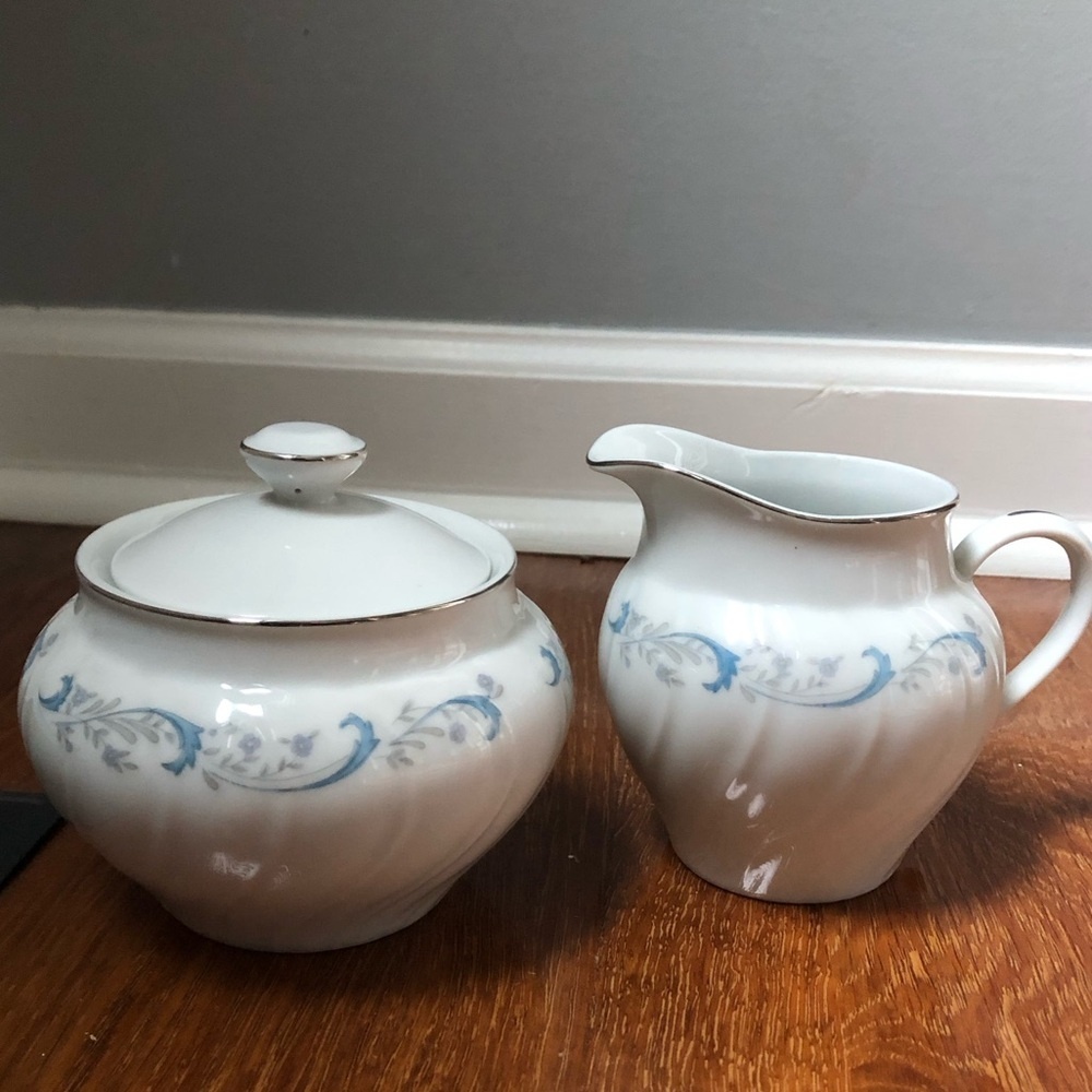 Vintage 90s Camelot China Sugar Bowl & Creamer Pitcher Gracious Pattern Japan